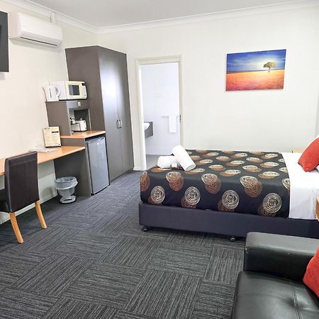 Ascot Lodge Motor Inn Kingaroy Dış mekan fotoğraf