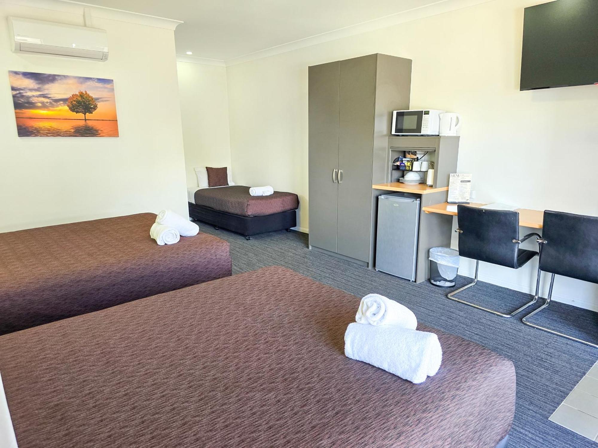 Ascot Lodge Motor Inn Kingaroy Dış mekan fotoğraf