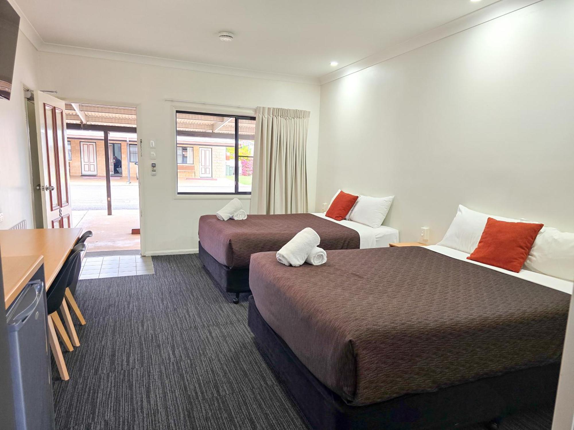 Ascot Lodge Motor Inn Kingaroy Dış mekan fotoğraf