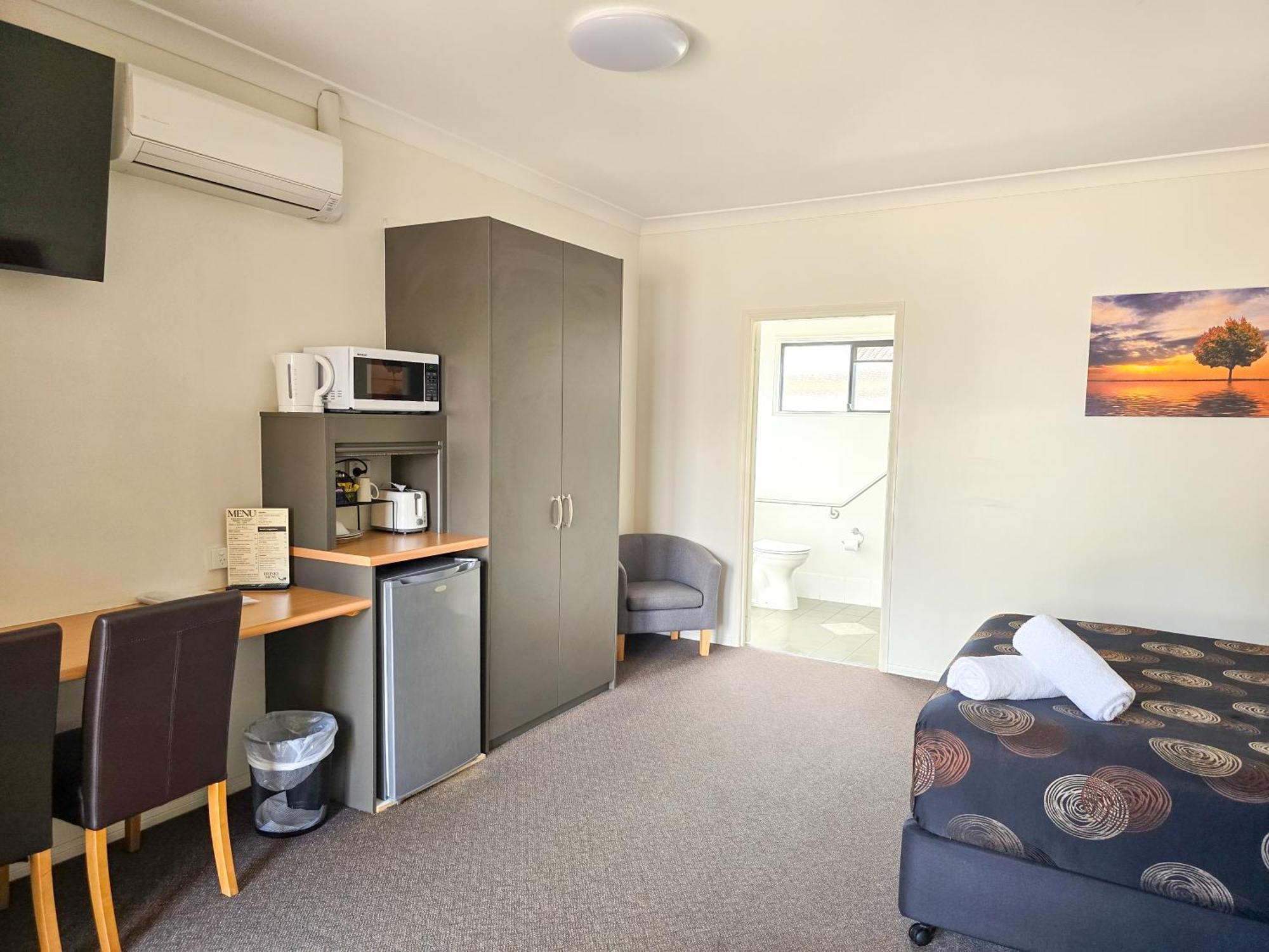 Ascot Lodge Motor Inn Kingaroy Dış mekan fotoğraf