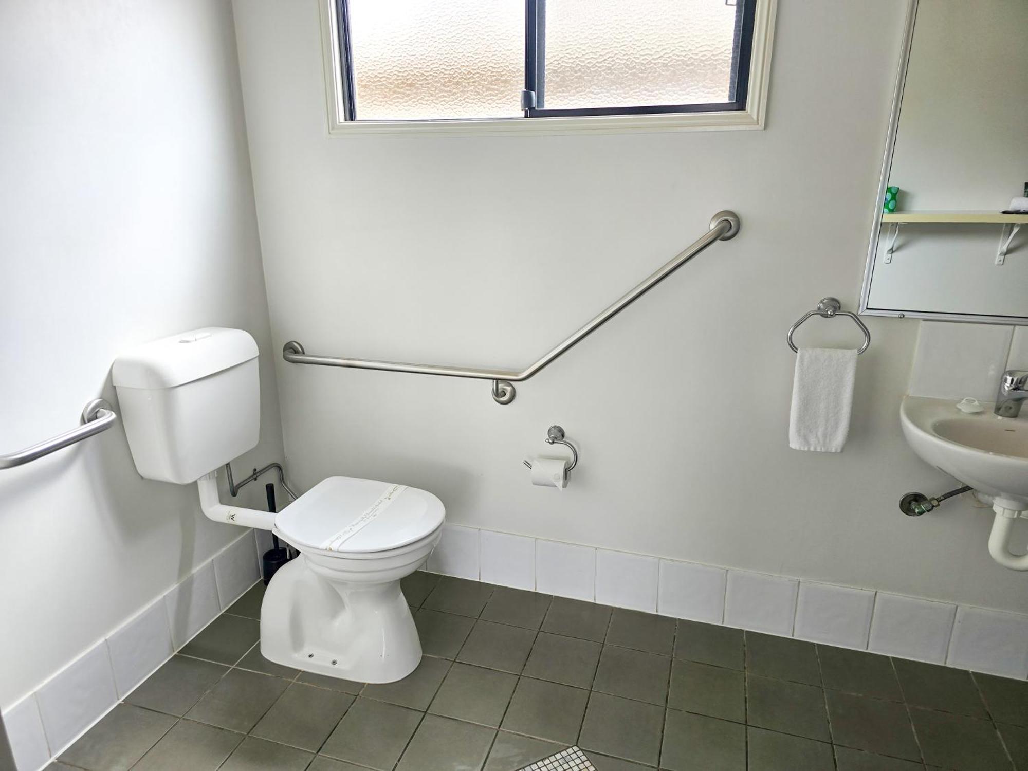 Ascot Lodge Motor Inn Kingaroy Dış mekan fotoğraf