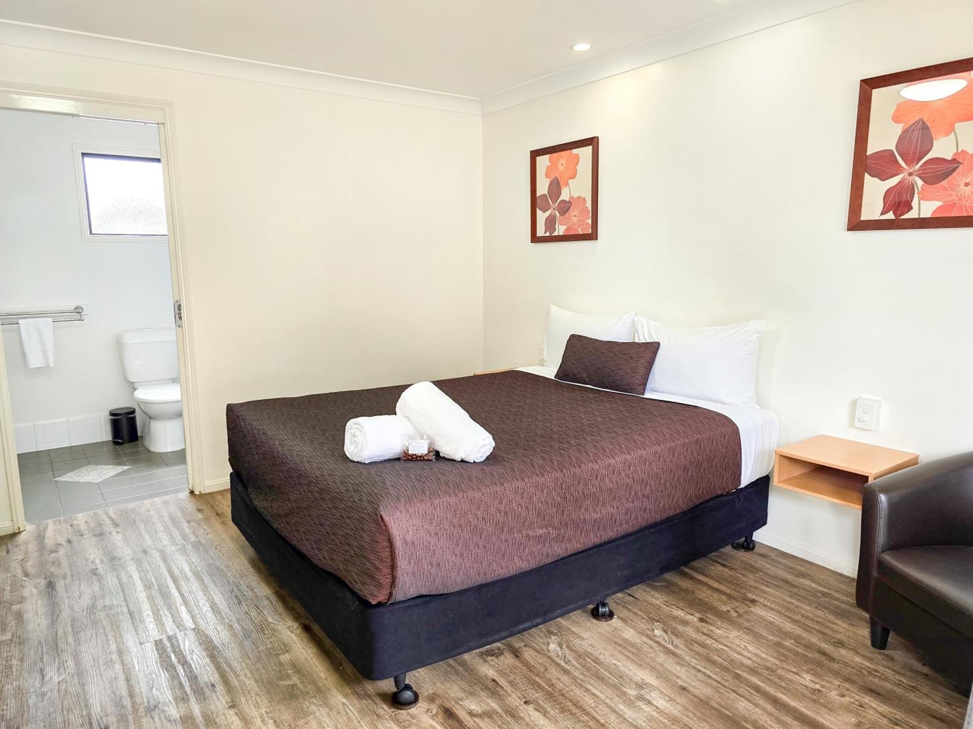 Ascot Lodge Motor Inn Kingaroy Dış mekan fotoğraf