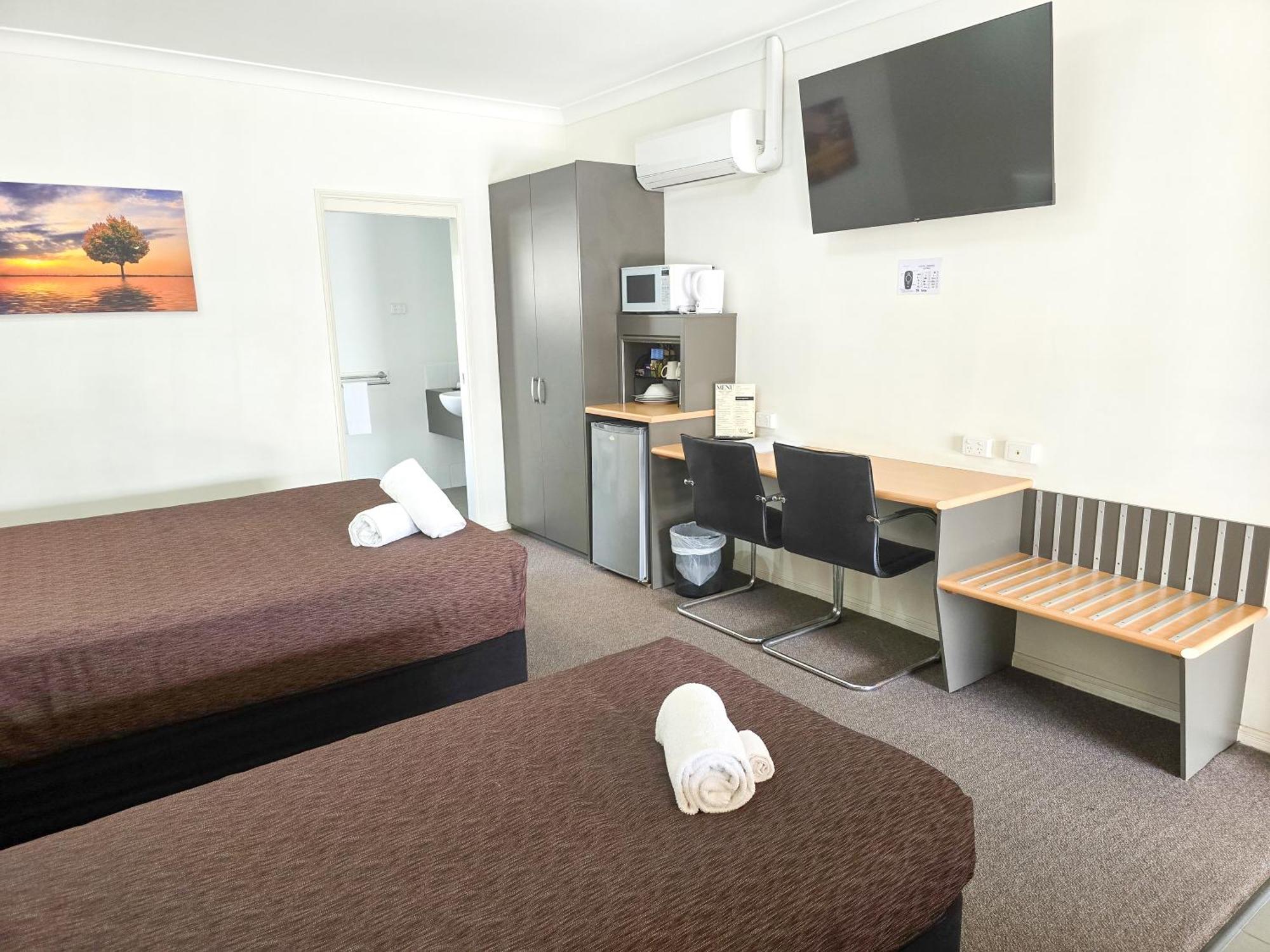 Ascot Lodge Motor Inn Kingaroy Dış mekan fotoğraf