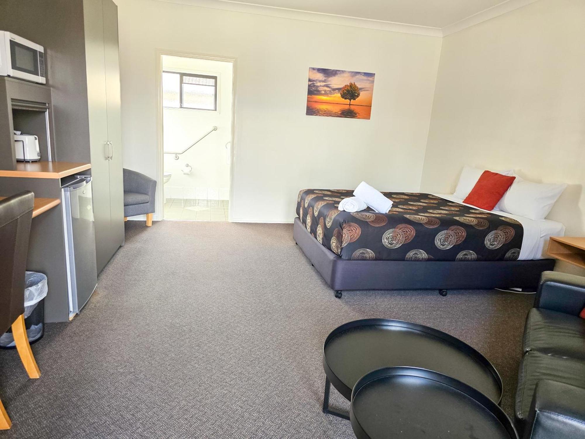 Ascot Lodge Motor Inn Kingaroy Dış mekan fotoğraf